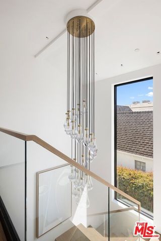 3022 Patricia Avenue, Los Angeles, CA 90064