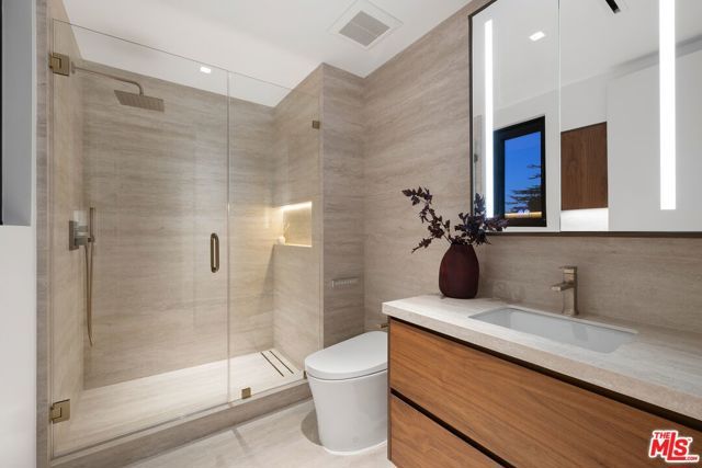 3022 Patricia Avenue, Los Angeles, CA 90064