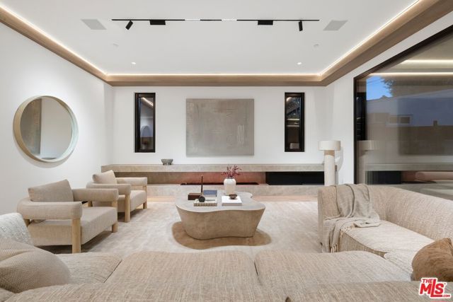 3022 Patricia Avenue, Los Angeles, CA 90064