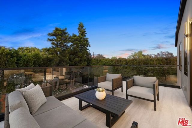 3022 Patricia Avenue, Los Angeles, CA 90064