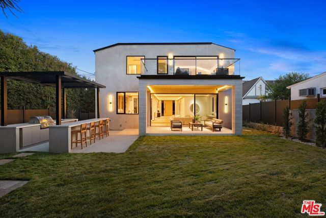 3022 Patricia Avenue, Los Angeles, CA 90064