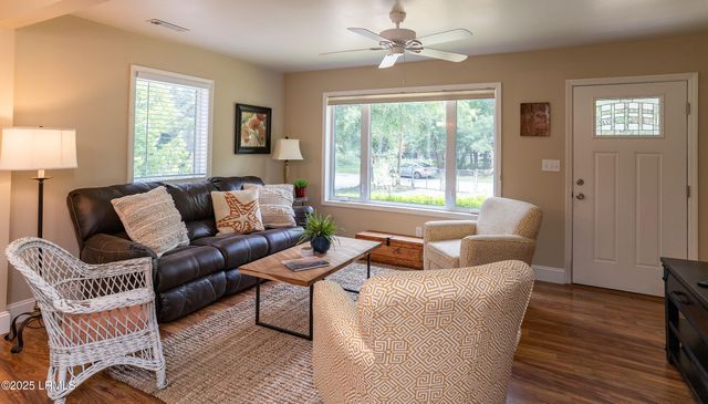 1904 Park Avenue, Beaufort, SC 29902