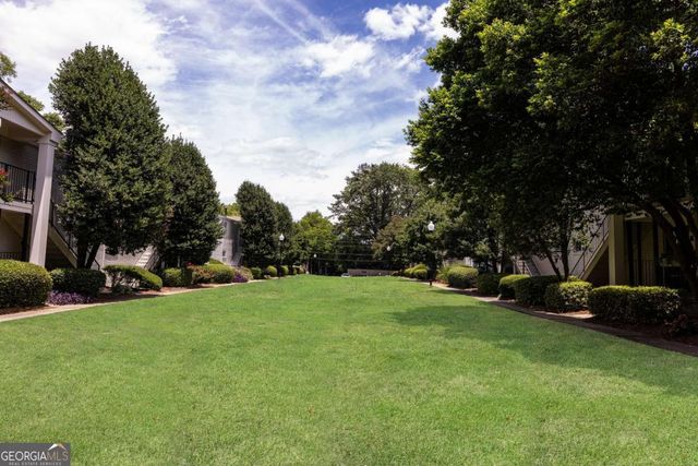 311 Peachtree Hills Avenue NE 12F, Atlanta, GA 30305