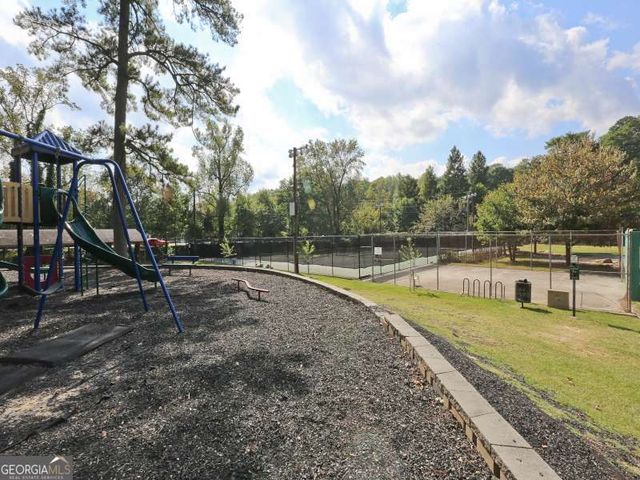 311 Peachtree Hills Avenue NE 12F, Atlanta, GA 30305