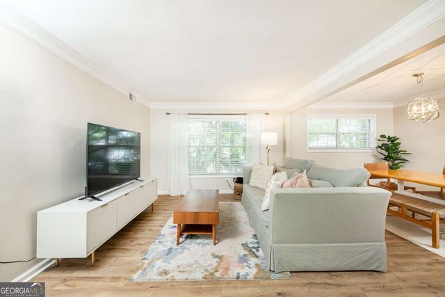311 Peachtree Hills Avenue NE 12F, Atlanta, GA 30305