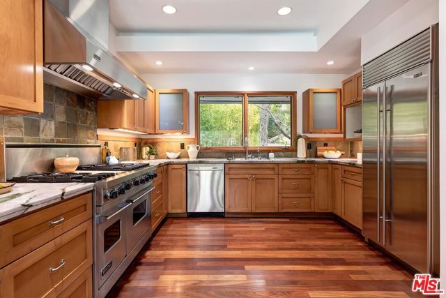 4463 Bergamo Drive, Encino (los Angeles), CA 91436