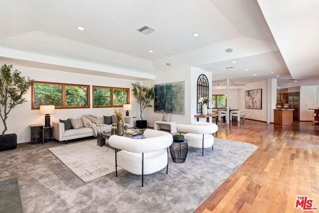 4463 Bergamo Drive, Encino (los Angeles), CA 91436