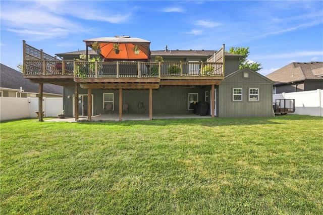 1208 NW Cedar Lane, Grain Valley, MO 64029