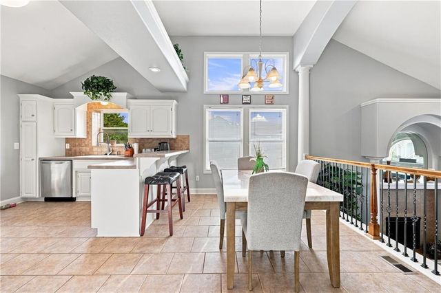 1208 NW Cedar Lane, Grain Valley, MO 64029