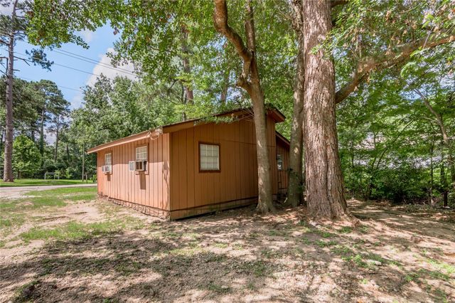 712 Cline Street D, Huntsville, TX 77340