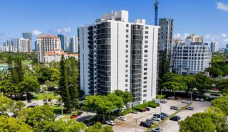20100 W Country Club Drive 504, Aventura, FL 33180