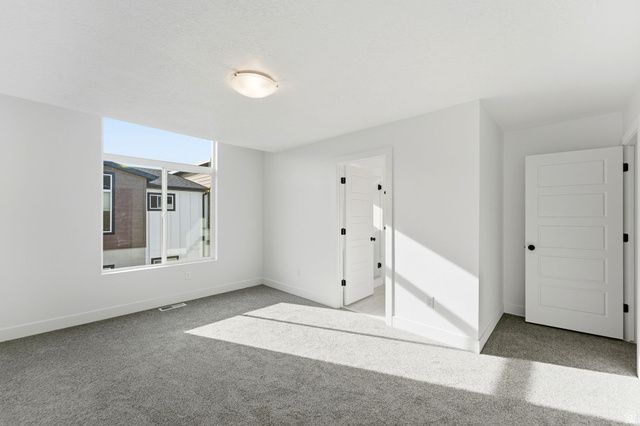 140 CHAMBORD CT, Sandy, UT 84070