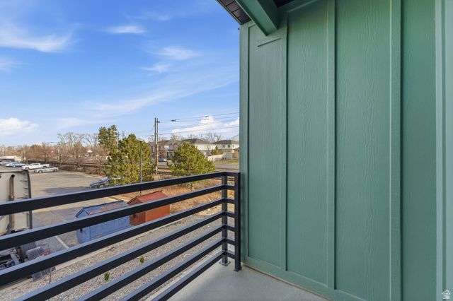 140 CHAMBORD CT, Sandy, UT 84070