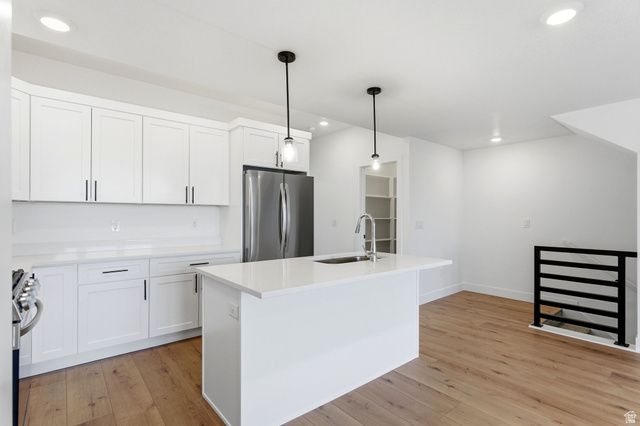 140 CHAMBORD CT, Sandy, UT 84070