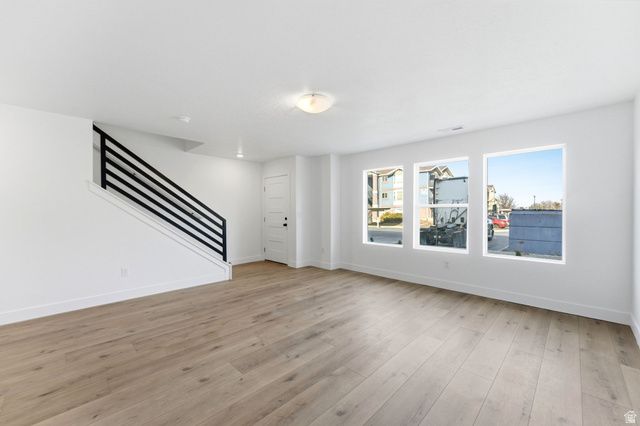 140 CHAMBORD CT, Sandy, UT 84070