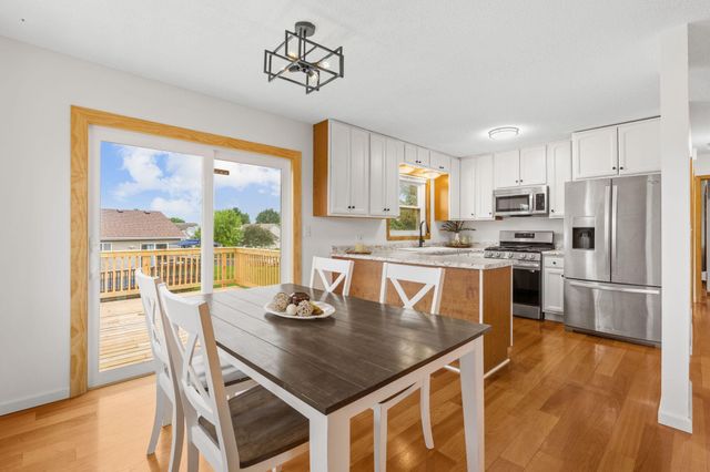 15720 Cicerone Path, Rosemount, MN 55068