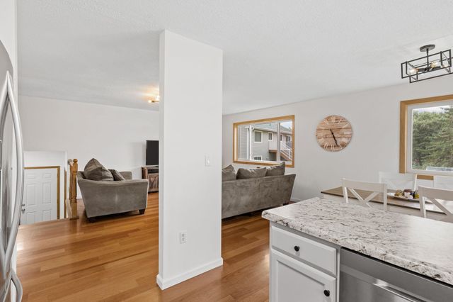 15720 Cicerone Path, Rosemount, MN 55068
