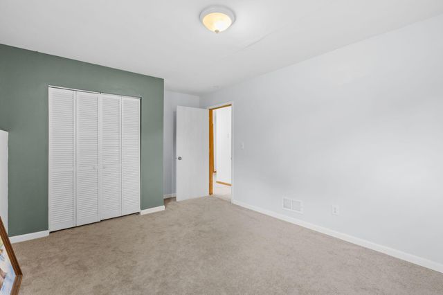 15720 Cicerone Path, Rosemount, MN 55068