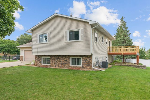 15720 Cicerone Path, Rosemount, MN 55068