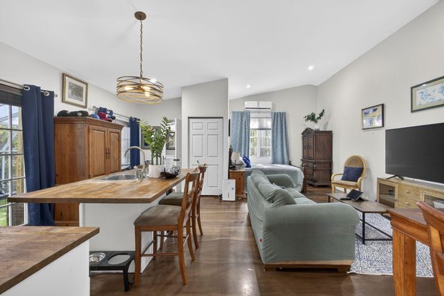 3470 Custer Avenue, Lake Worth, FL 33467