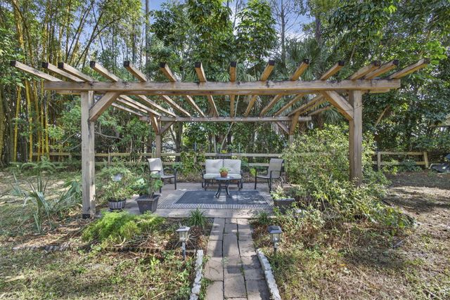 3470 Custer Avenue, Lake Worth, FL 33467