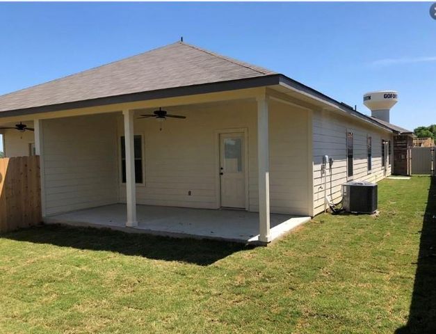 142 Samuel DR A, Buda, TX 78610