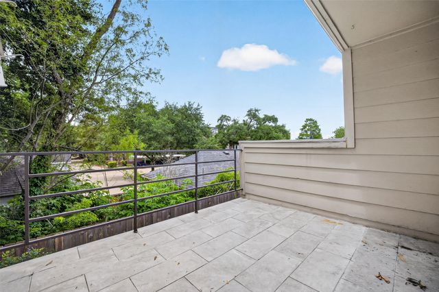 2664 Bering Drive 2664, Houston, TX 77057