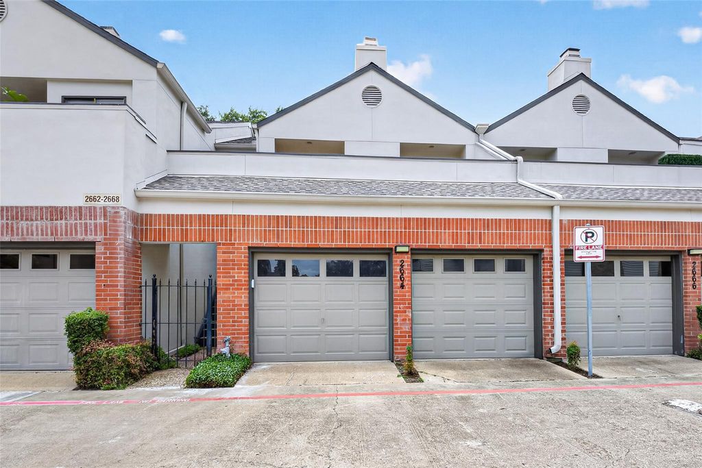 2664 Bering Drive 2664, Houston, TX 77057
