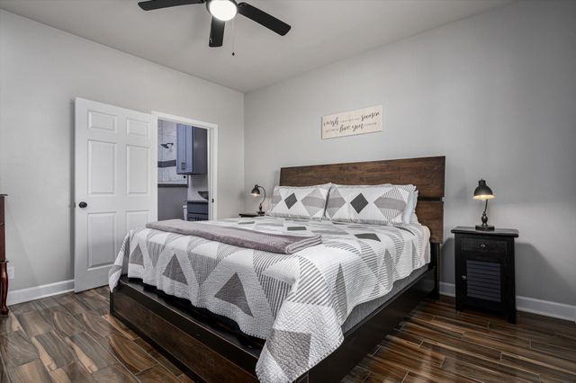 1391 Mabry Street, Gilchrist, TX 77617