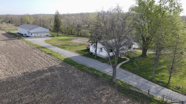 6100 Rogers Road NW, Cedar Rapids, IA 52405