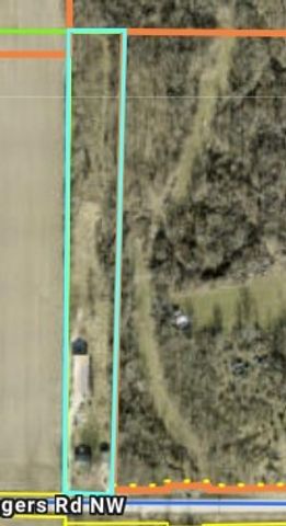 6100 Rogers Road NW, Cedar Rapids, IA 52405