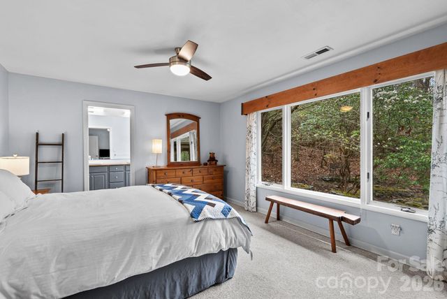 75 Wodigeasgohi Drive, Brevard, NC 28712