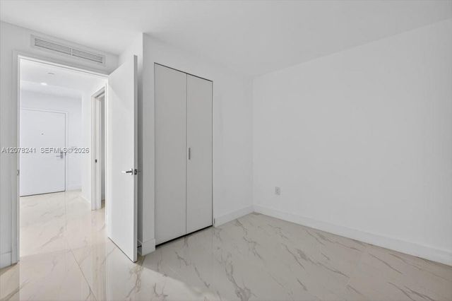 700 NE 24th Street 1405, Miami, FL 33137