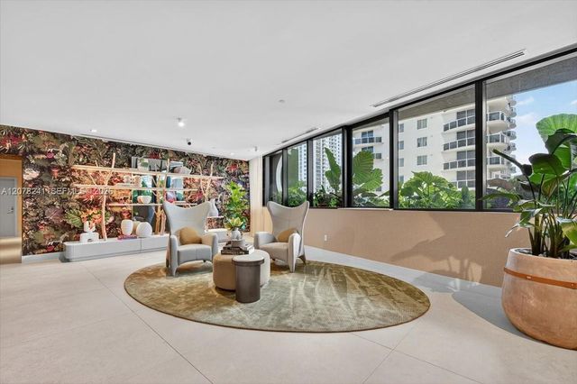 700 NE 24th Street 1405, Miami, FL 33137
