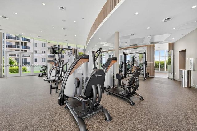 700 NE 24th Street 1405, Miami, FL 33137