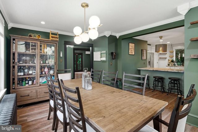 6822 LAWNTON ST, Philadelphia, PA 19128