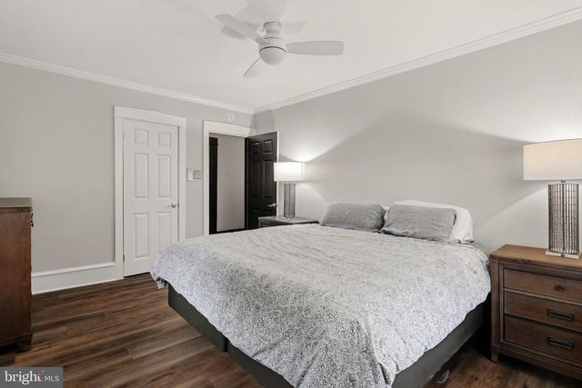 6822 LAWNTON ST, Philadelphia, PA 19128