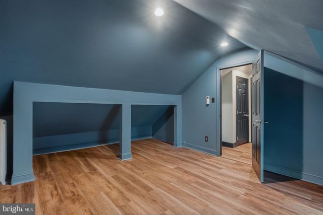 6822 LAWNTON ST, Philadelphia, PA 19128