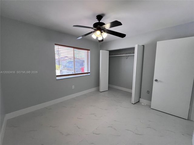 2834 W 75th Ter, Hialeah, FL 33018