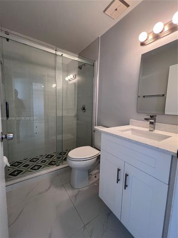 2834 W 75th Ter, Hialeah, FL 33018