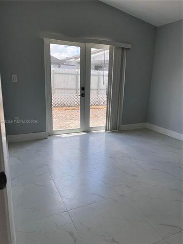 2834 W 75th Ter, Hialeah, FL 33018