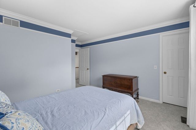 6402 Barn Swallow Court, Gurnee, IL 60031