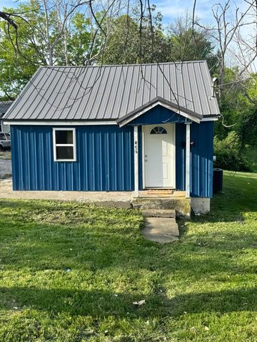 473 Larue Street, Harrodsburg, KY 40330