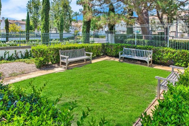 38 Melrose Drive, Mission Viejo, CA 92692