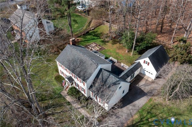 2210 Corner Rock Rd, Midlothian, VA 23113