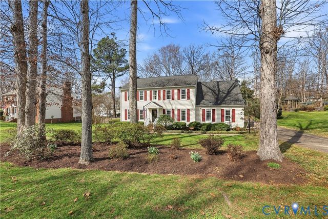 2210 Corner Rock Rd, Midlothian, VA 23113