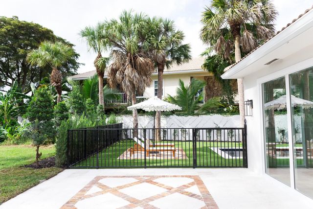 11845 Pebblewood Drive, Wellington, FL 33414