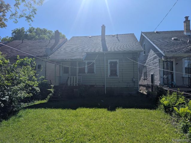 17918 Fleming Street, Detroit, MI 48212