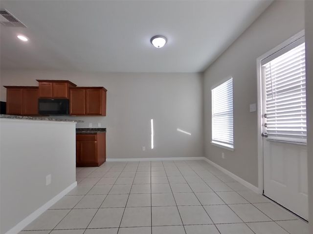 916 American Monarch Drive, La Marque, TX 77568