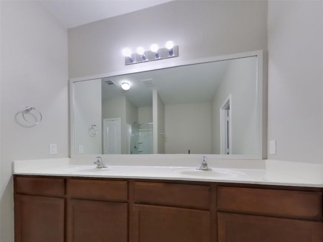 916 American Monarch Drive, La Marque, TX 77568